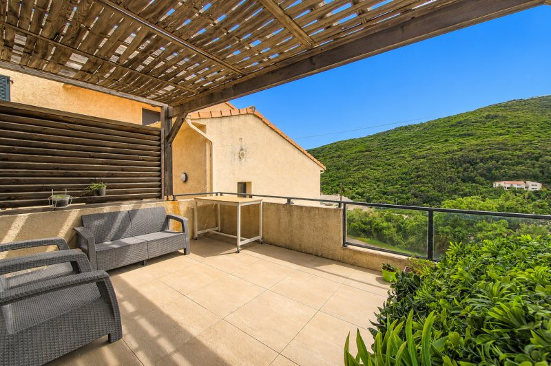 Appartement à vendre, 72m², Santa-Maria-di-Lota