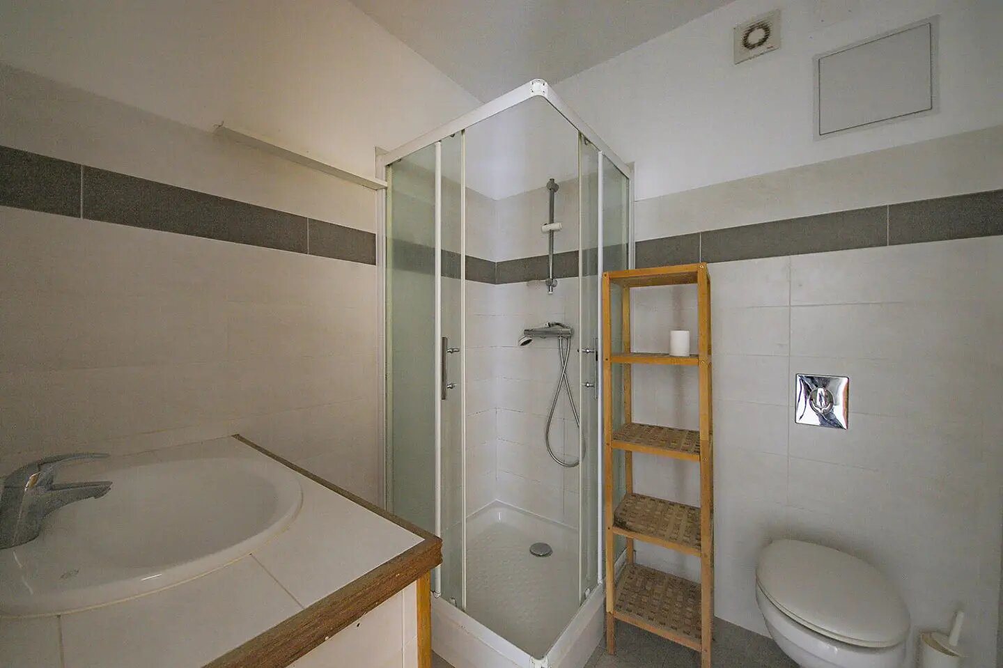 Appartement à louer, 55m², San-Martino-di-Lota