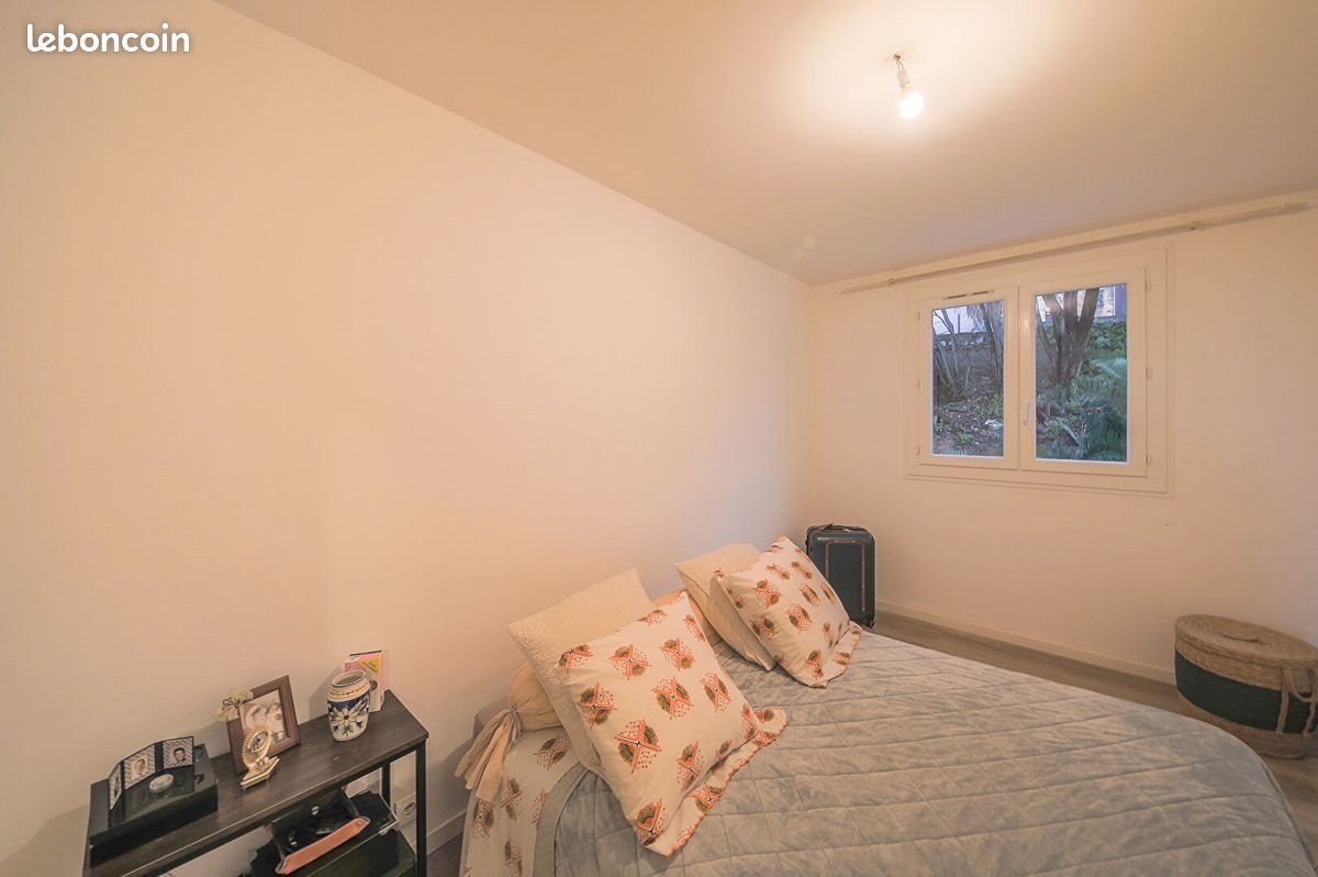 Appartement à louer, 71m², Bastia