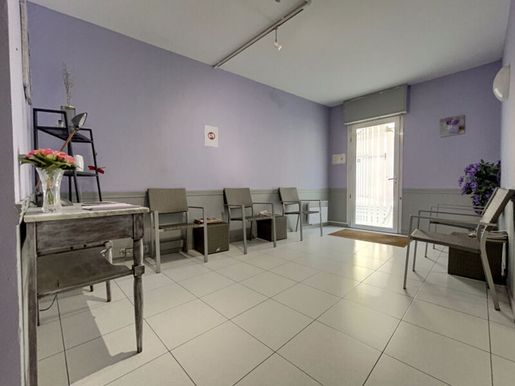 Advert pic 0