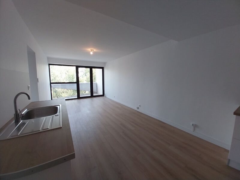 Appartement à louer, 49m², Pessac