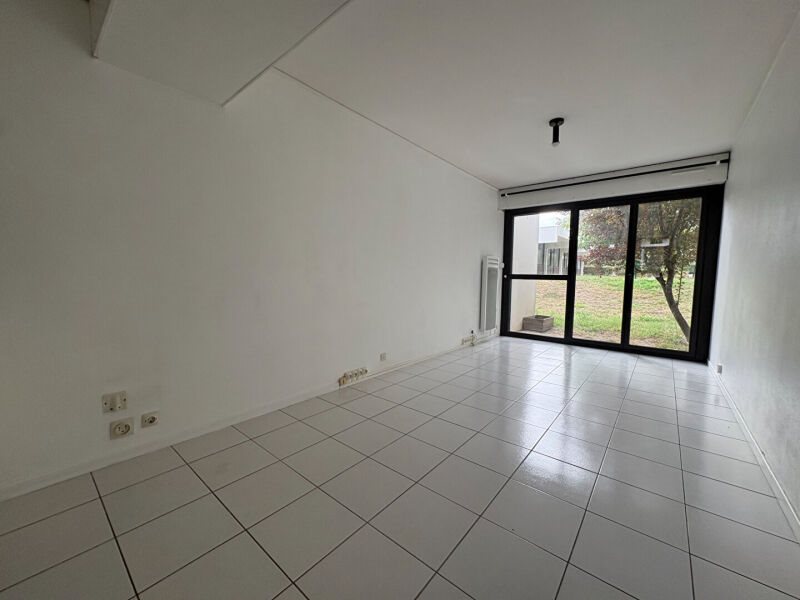Appartement à louer, 24m², Pessac