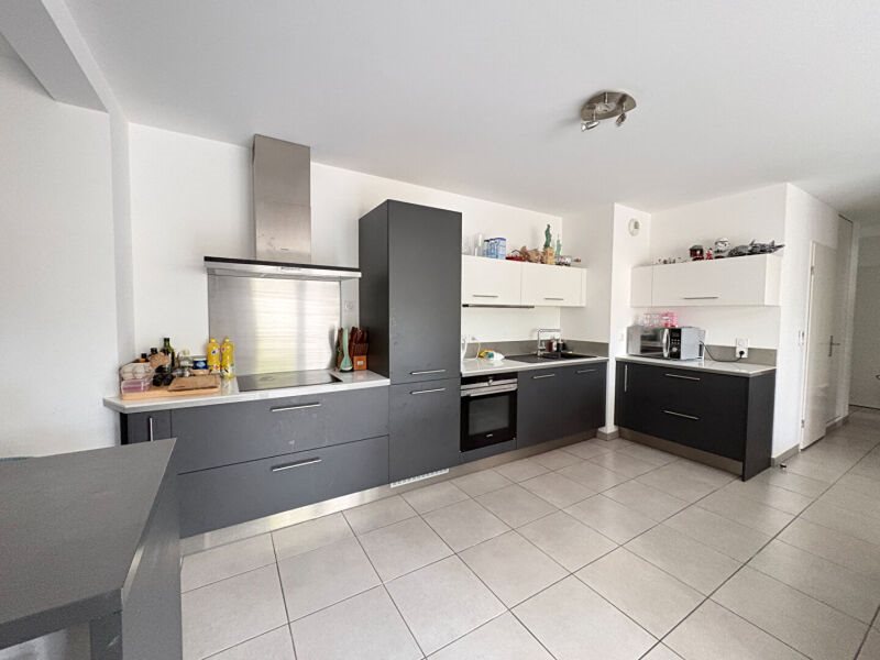 Appartement à vendre, 82m², Pessac