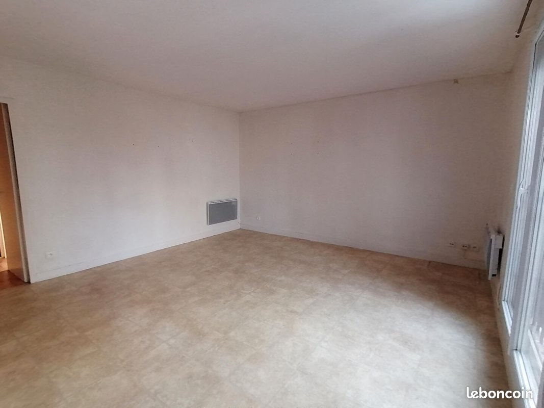 Appartement à louer, 49m², Lormont