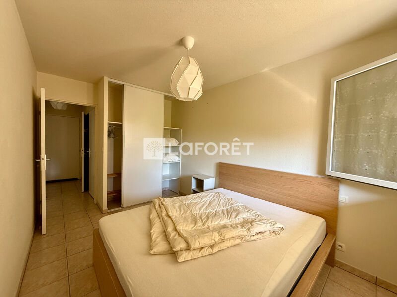 Appartement à louer, 40m², Pessac
