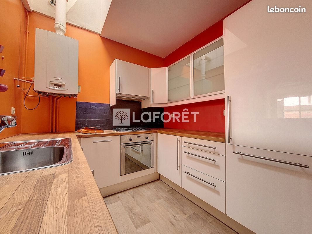 Appartement à louer, 64m², Talence