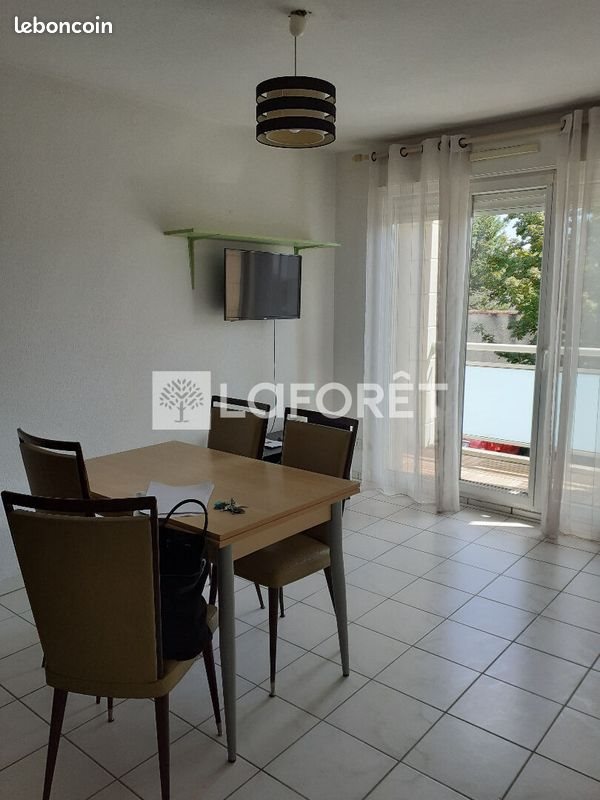 Appartement à louer, 38m², Pessac