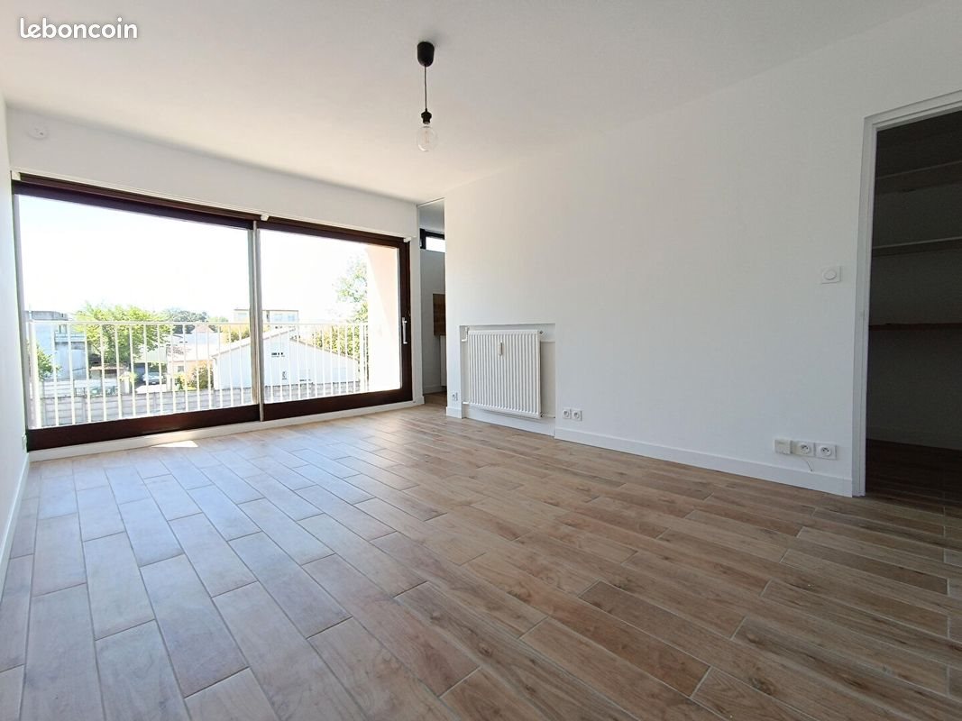 Appartement à louer, 24m², Talence