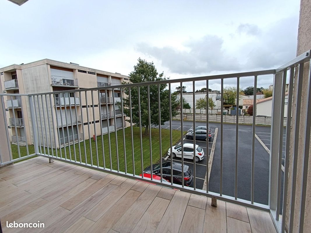 Appartement à louer, 24m², Talence