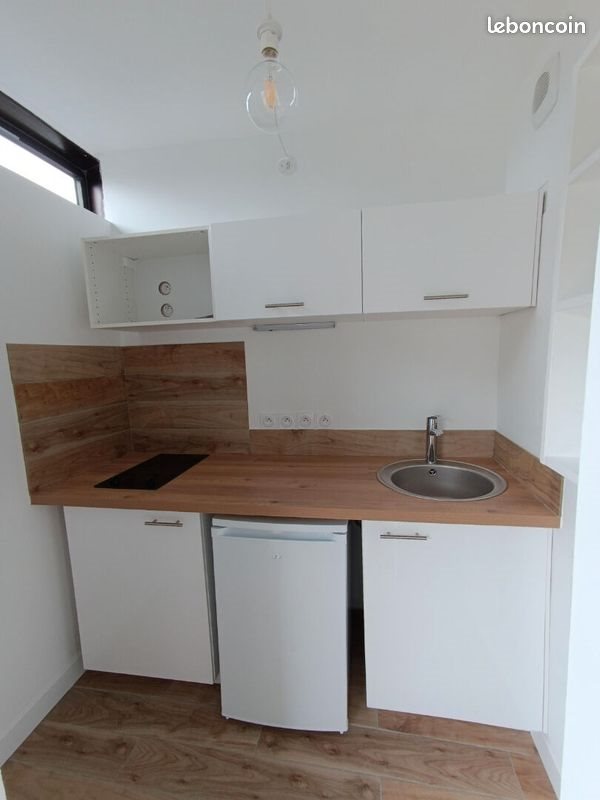 Appartement à louer, 24m², Talence
