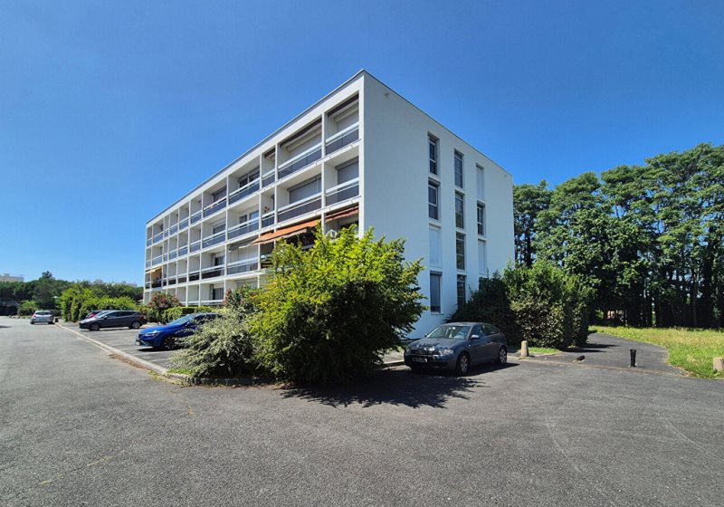 Appartement à louer, 32m², Pessac