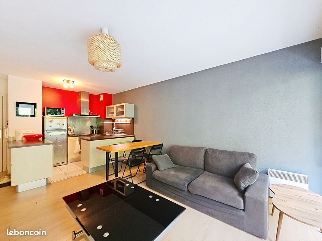 Appartement à louer, 58m², Talence