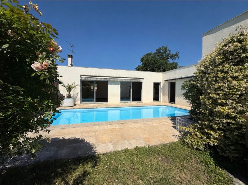 Maison à vendre, 140m², Eysines