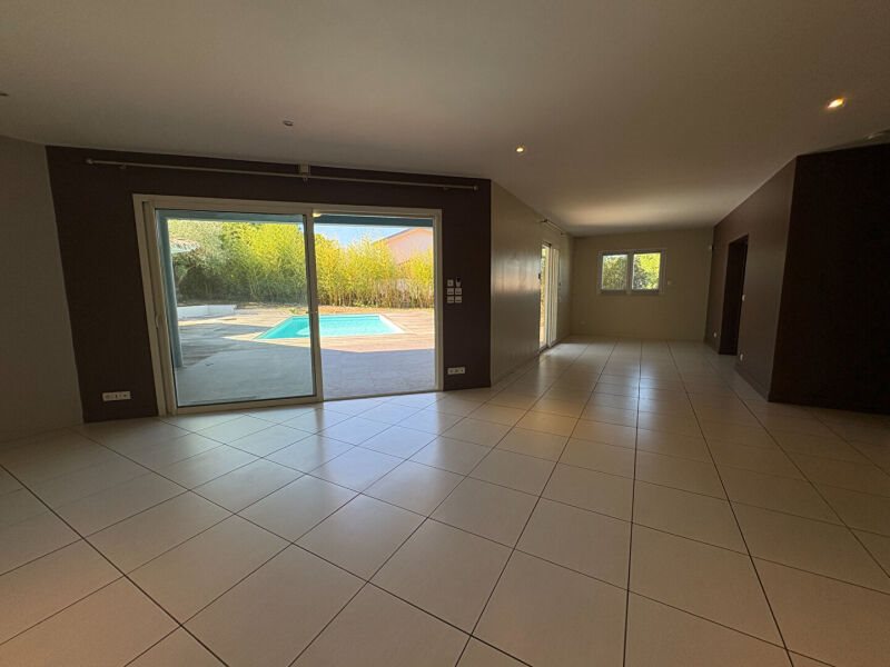 Maison à louer, 168m², Eysines