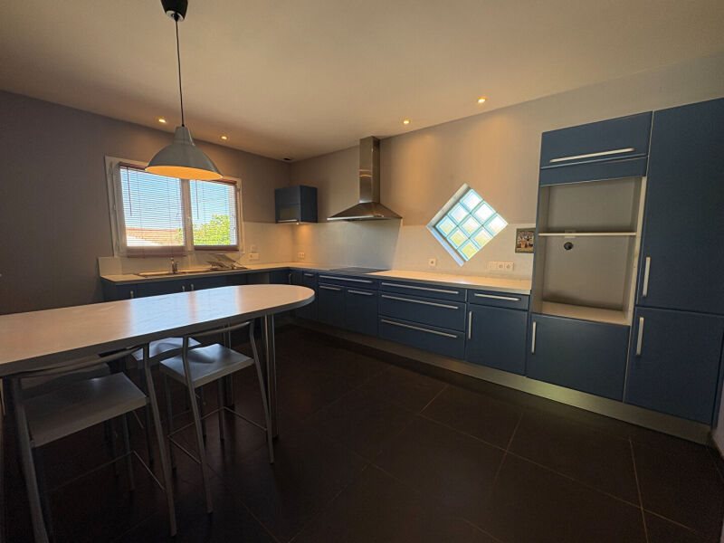 Maison à louer, 168m², Eysines