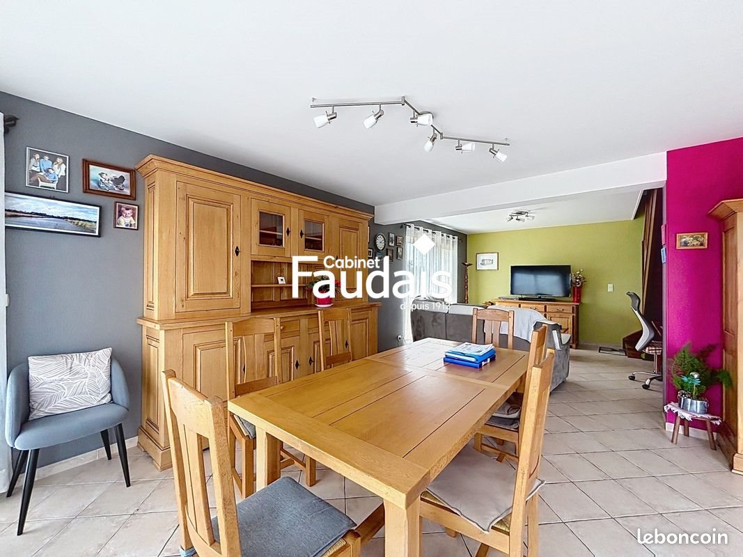 Maison à vendre, 155m², Saint-André-de-Bohon
