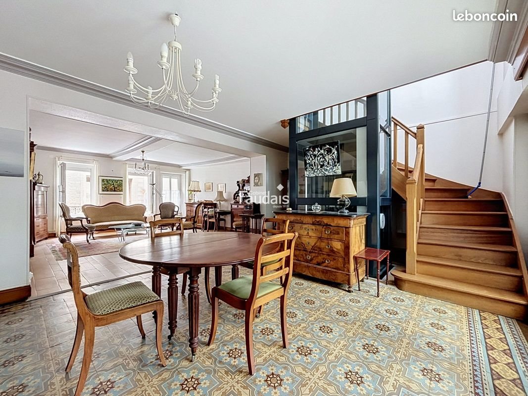 Maison à vendre, 218m², Isigny-sur-Mer