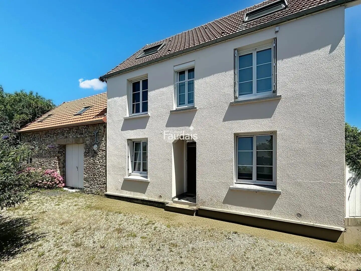 Maison à vendre, 121m², Geffosses