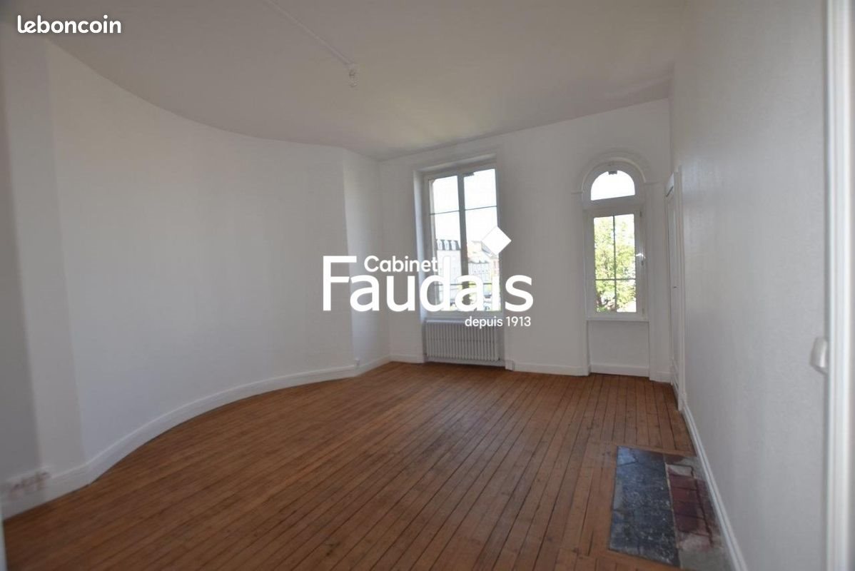Appartement à louer, 98m², Carentan