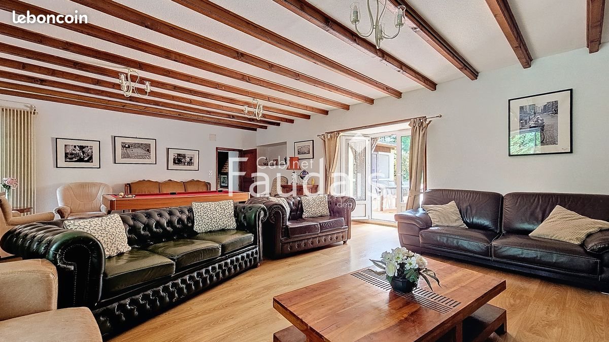 Maison à vendre, 350m², Feugères