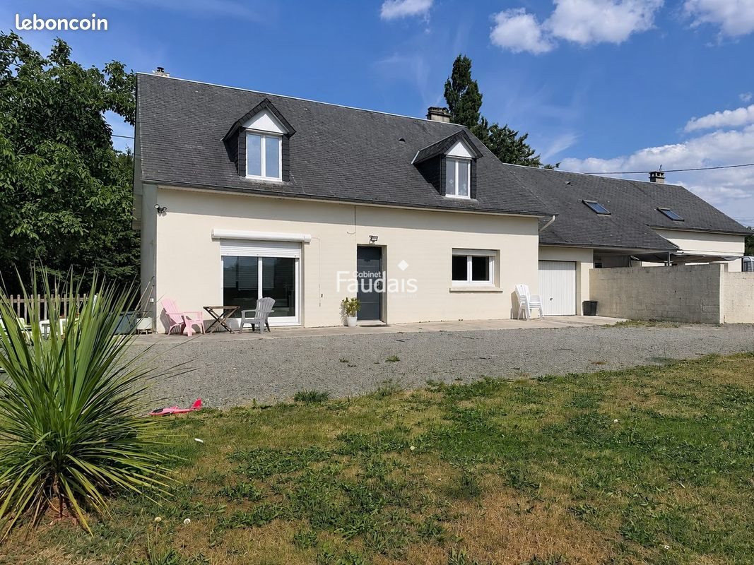 Maison à vendre, 145m², Moyon