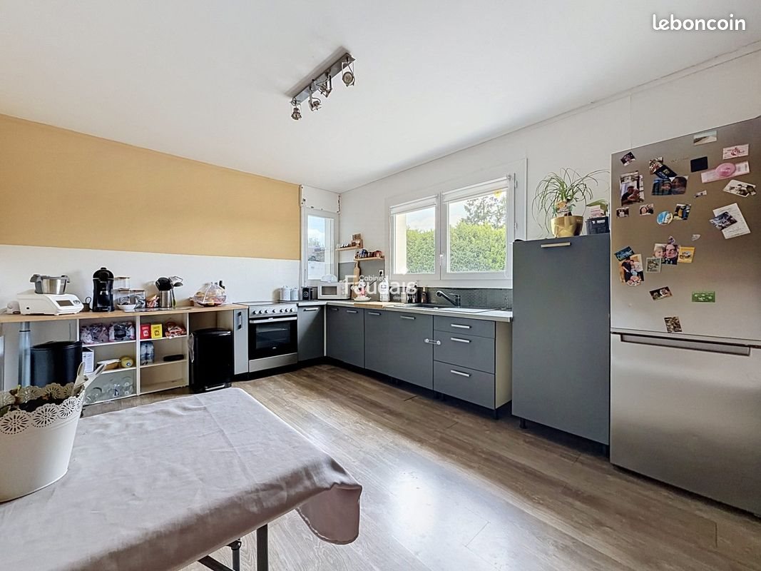 Maison à vendre, 145m², Moyon