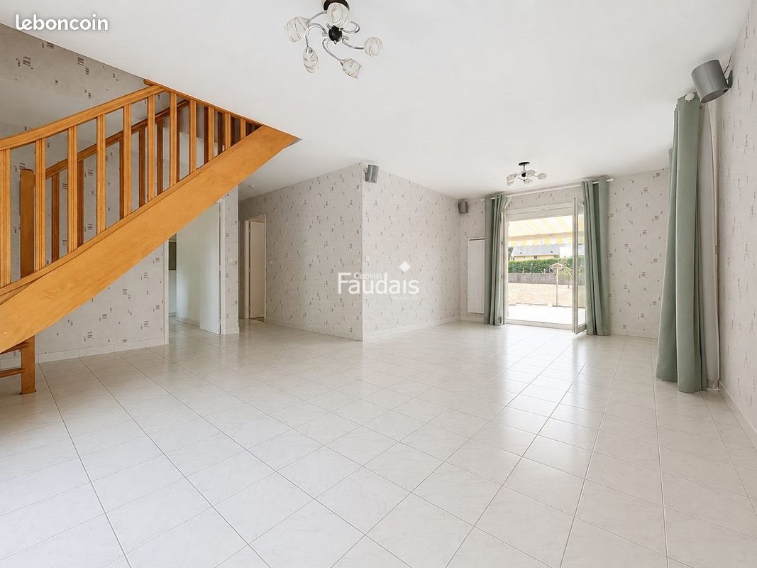 Maison à vendre, 82m², Gouville-sur-Mer