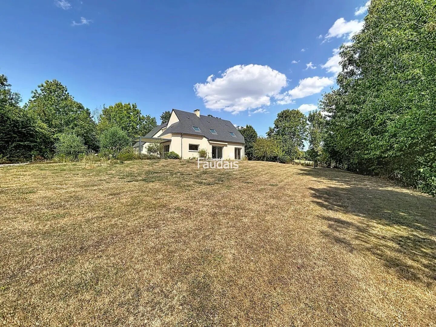 Maison à vendre, 160m², La Barre-de-Semilly