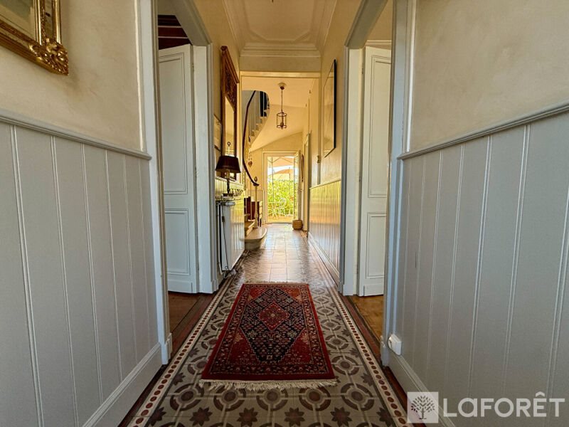 Maison à vendre, 195m², Saint-Macaire