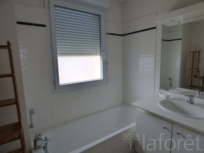 Maison à louer, 85m², Saint-Macaire