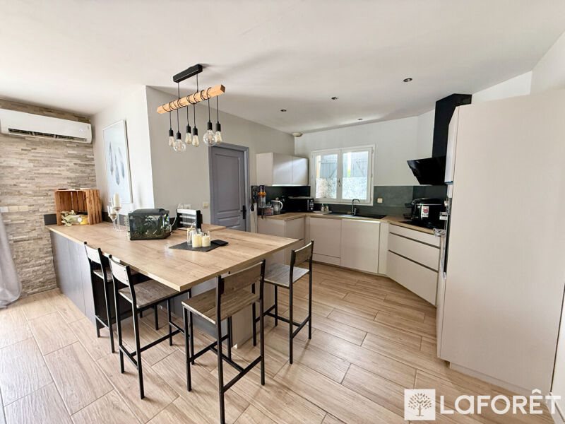 Maison à vendre, 138m², Auros