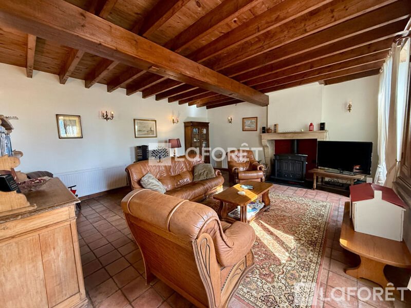 Maison à vendre, 213m², Barie