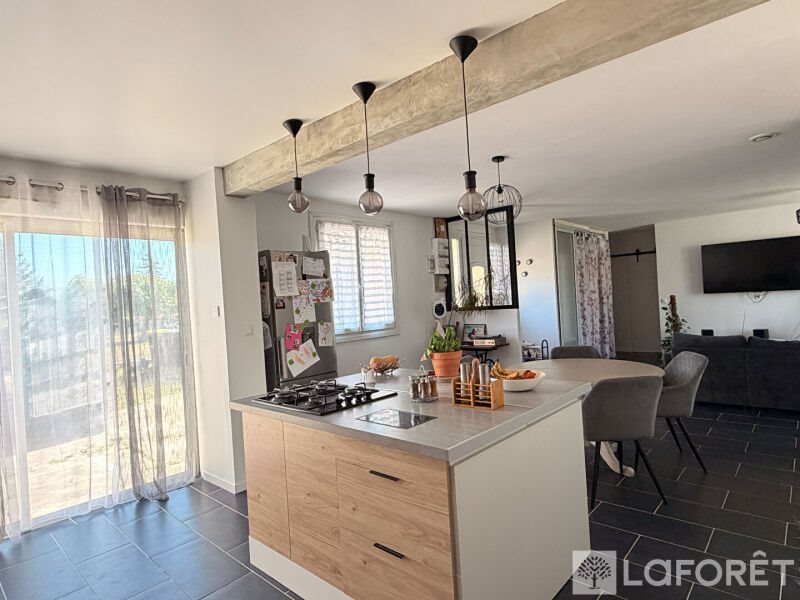 Maison à vendre, 122m², Saint-Maixant