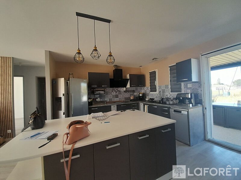 Maison à vendre, 66m², Auros
