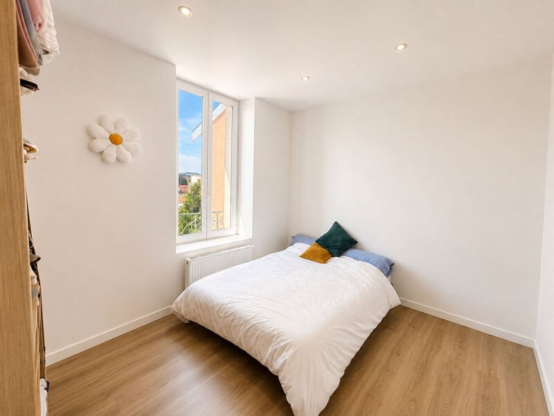 Appartement à louer, 79m², Chazelles-sur-Lyon