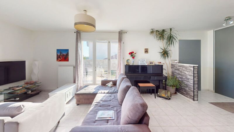 Maison à vendre, 119m², Chazelles-sur-Lyon