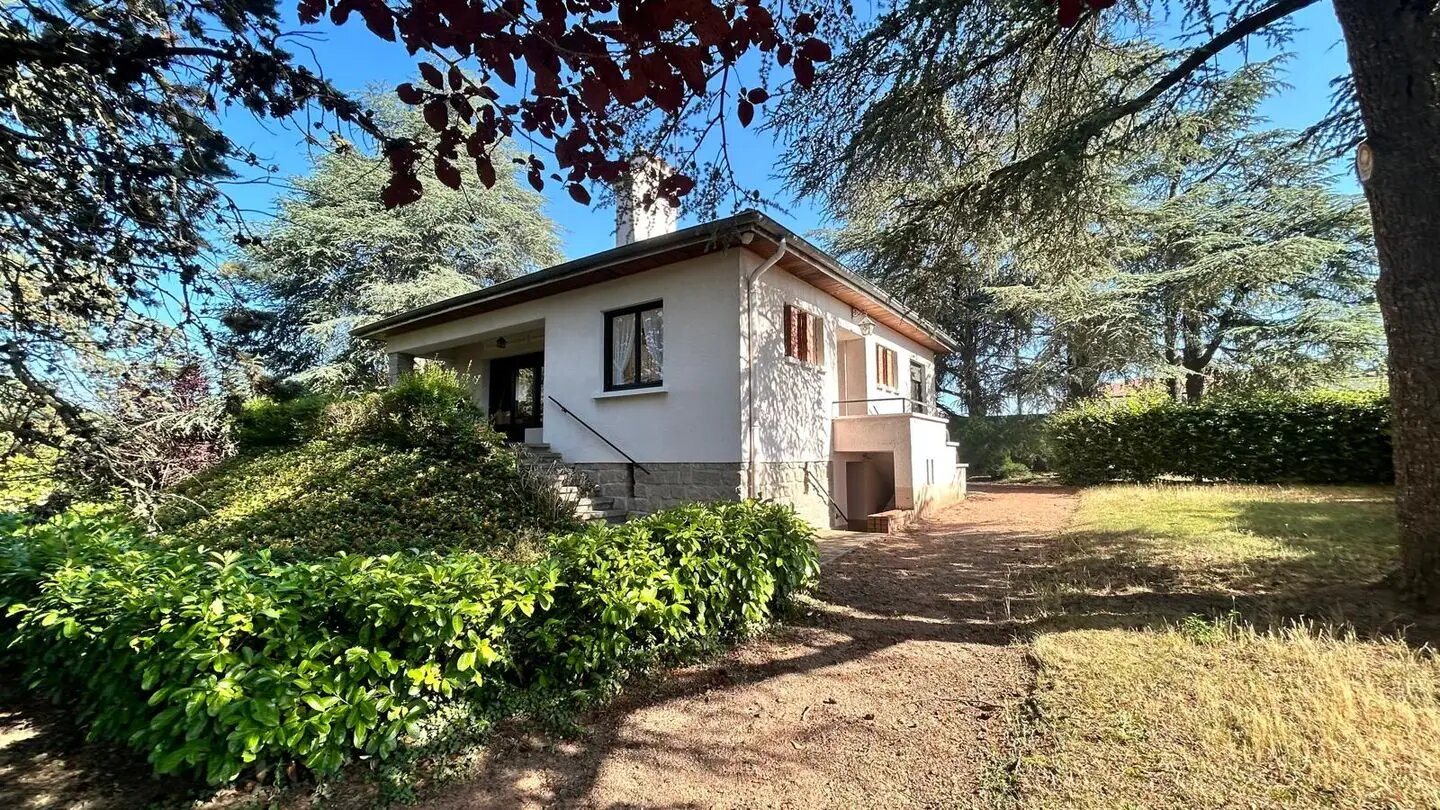 Maison à vendre, 134m², Chazelles-sur-Lyon