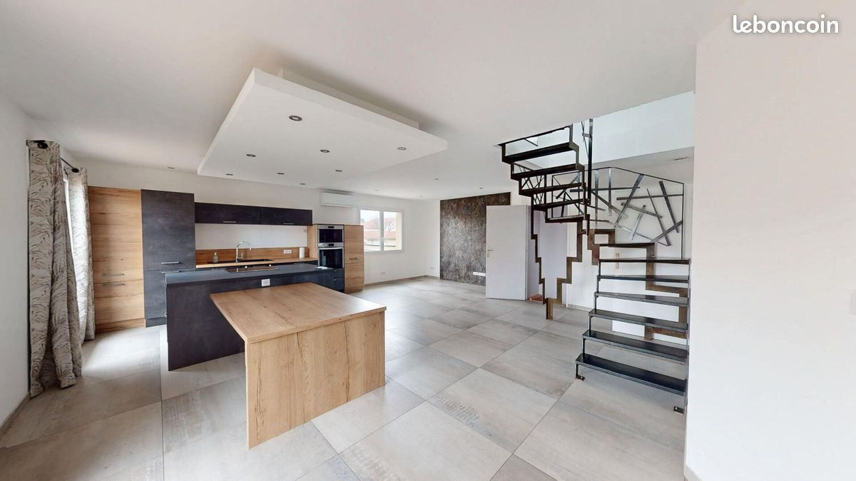 Maison à vendre, 144m², Andrézieux-Bouthéon