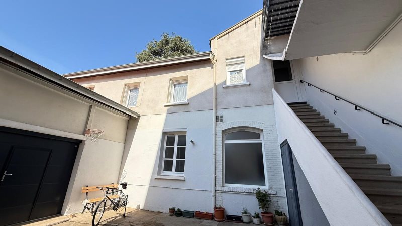 Appartement à vendre, 82m², Chazelles-sur-Lyon