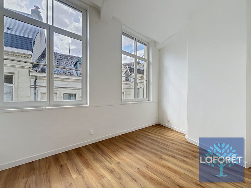 Appartement à louer, 33m², Valenciennes