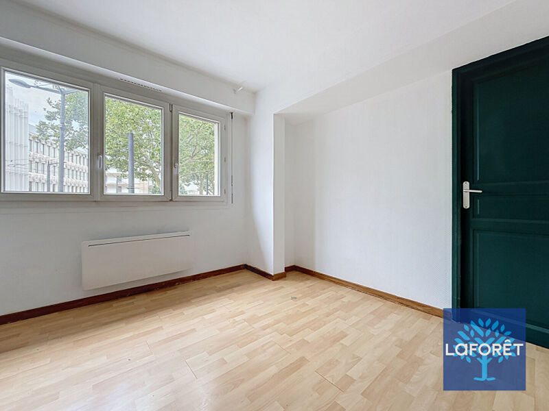 Appartement à louer, 32m², Valenciennes