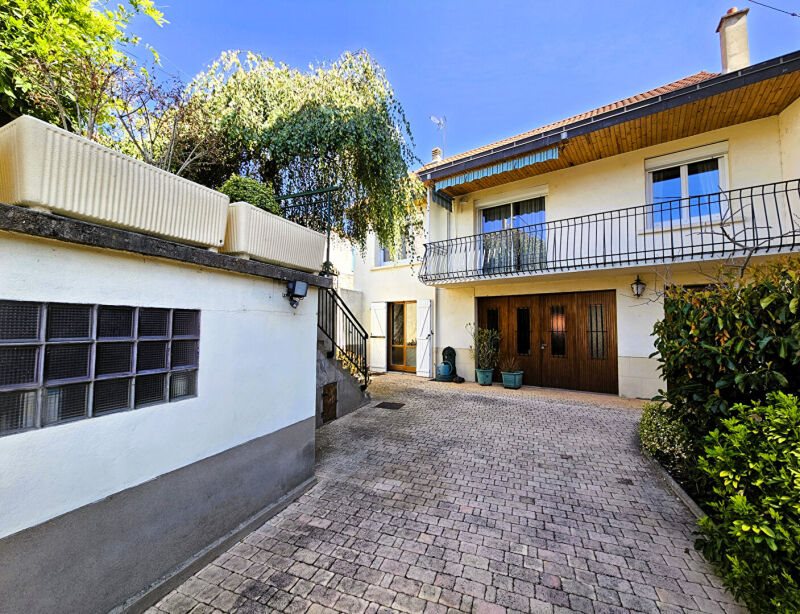 Maison à vendre, 135m², Combronde