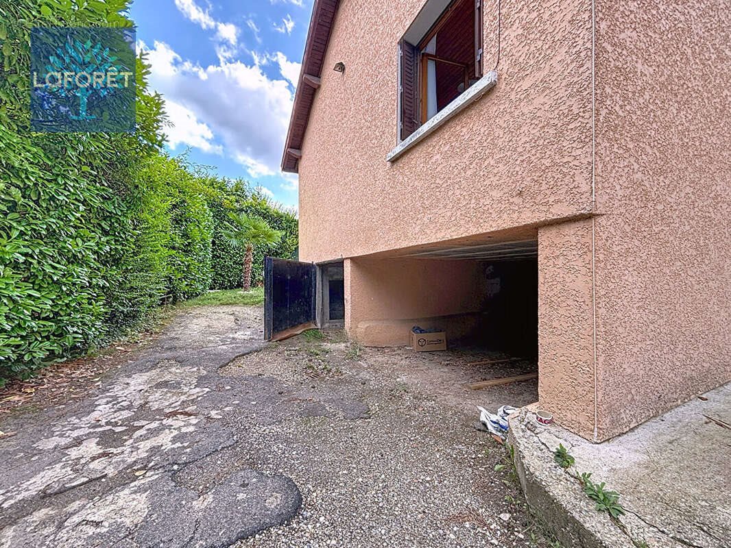 Maison à vendre, 95m², Saint-Genis-Laval