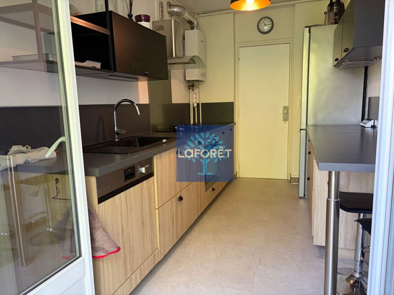 Appartement à louer, 72m², Saint-Genis-Laval