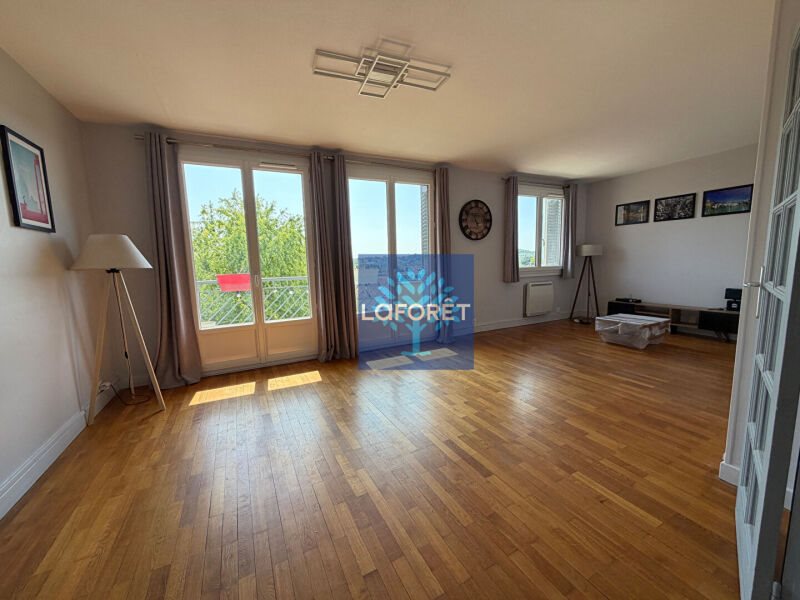 Appartement à louer, 72m², Saint-Genis-Laval