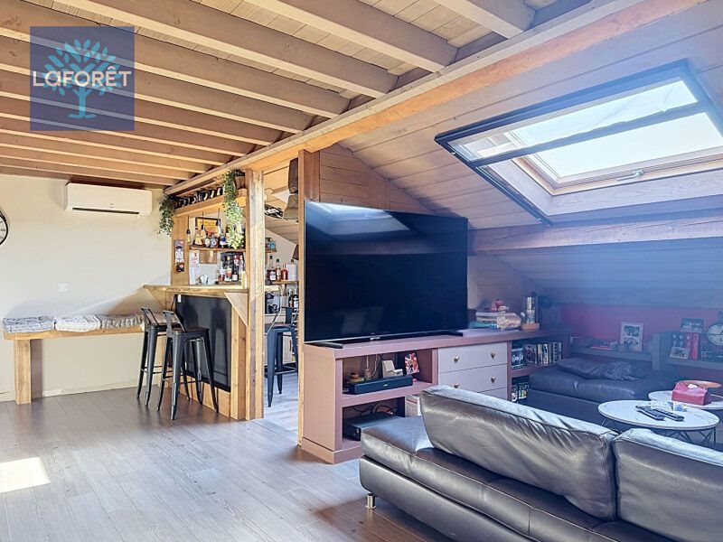 Appartement à vendre, 117m², Saint-Genis-Laval