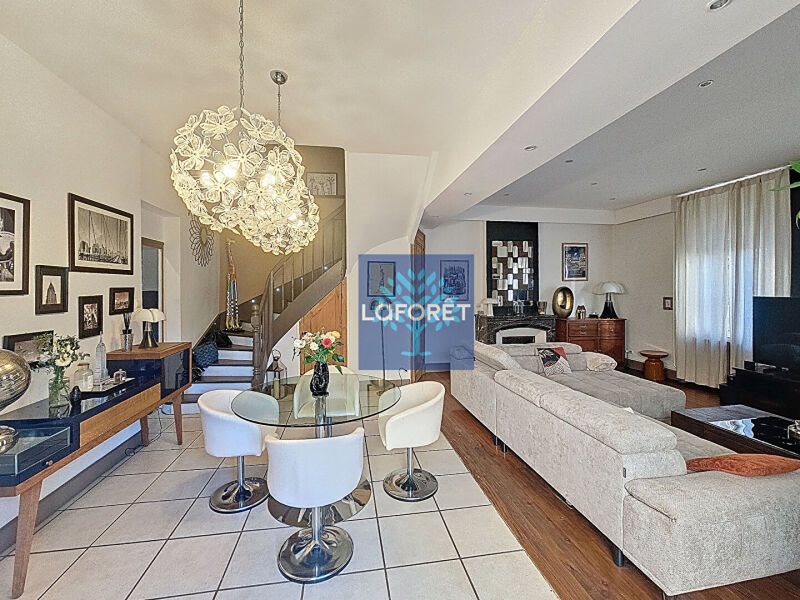 Maison à vendre, 208m², Le Péage-de-Roussillon