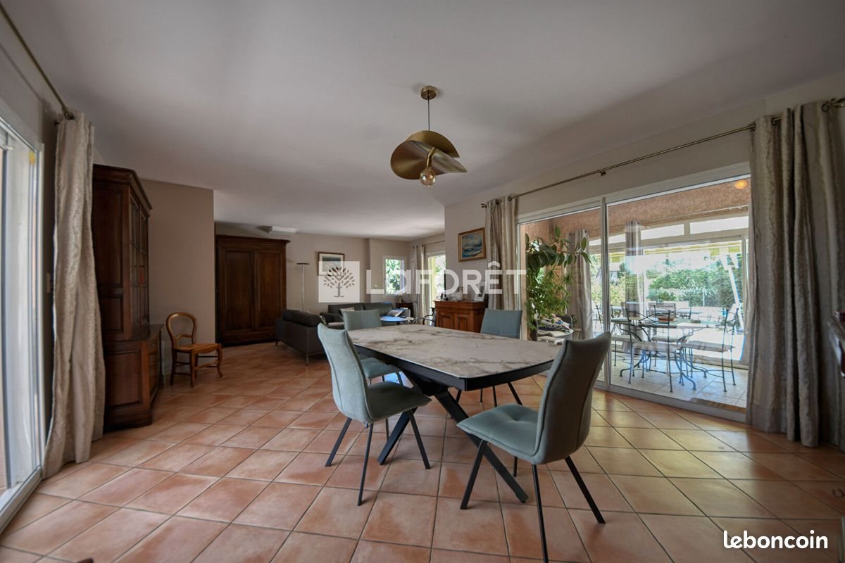 Maison à vendre, 165m², Lisle-sur-Tarn