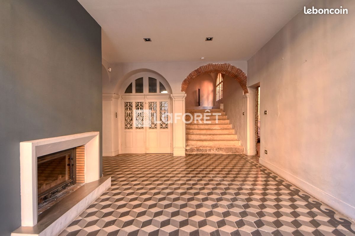 Maison à vendre, 437m², Lisle-sur-Tarn