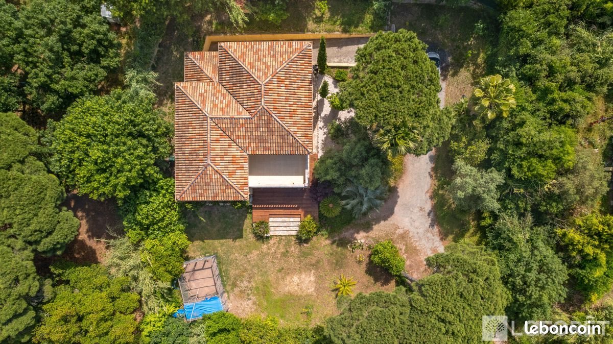 Maison à vendre, 245m², Fréjus